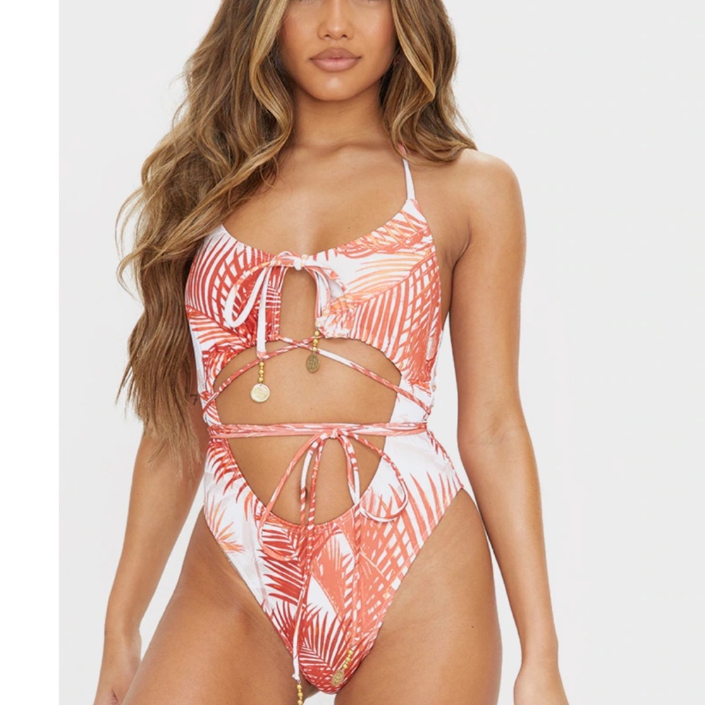 Cut Out One Piece Swimsuit